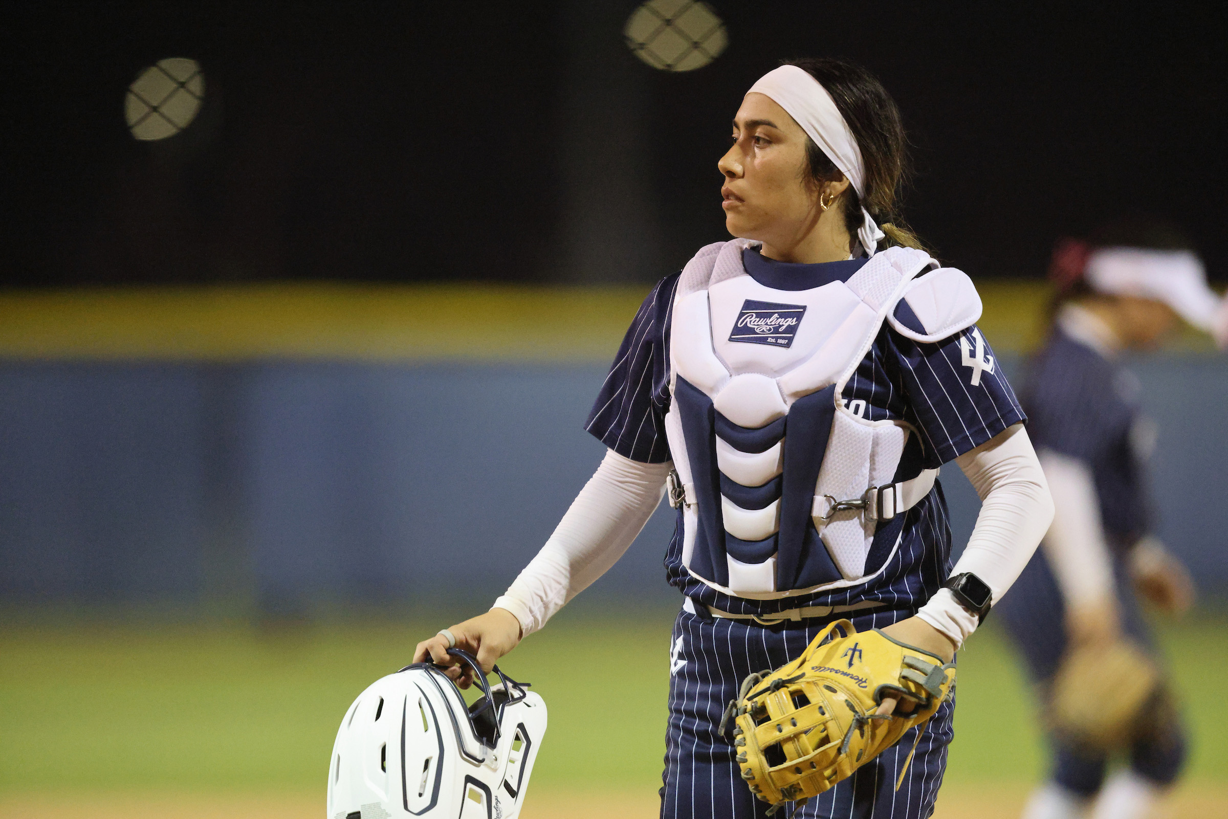 UC San Diego softball player Lily Hermosillo at bat 